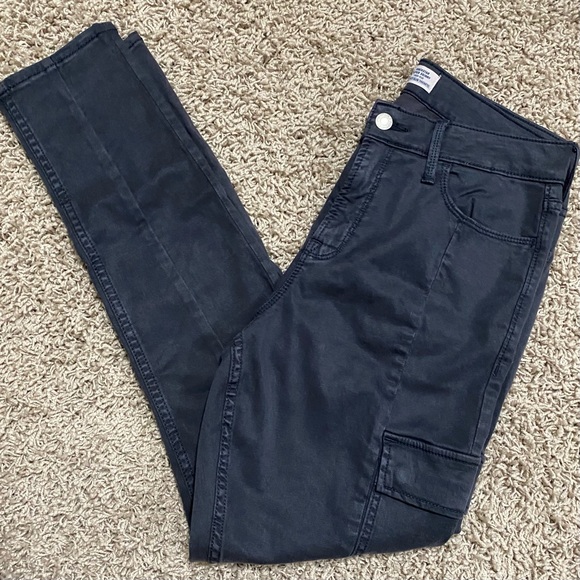 Old Navy Pants - Old Navy Rockstar Super Skinny Pants